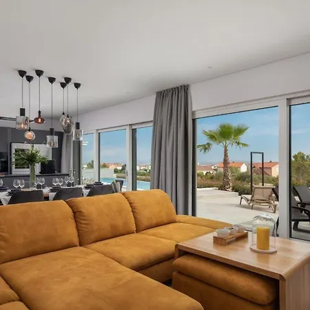 Ferienhaus Fur 10 Personen In Vodice-sria, Dalmatien Norddalmatien Holiday home *